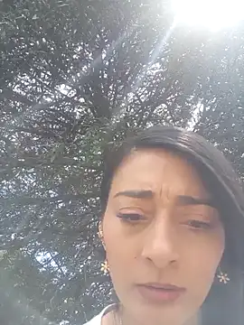 Snapshot of BELLA--26 chatting on 01-19-25, 05:39 BELLA--26 online show from 01-19-25, 05:39