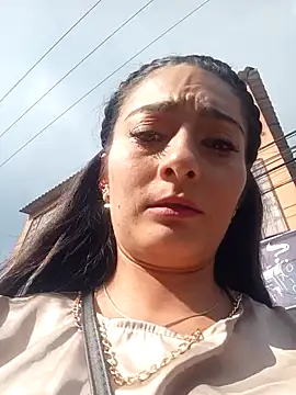 Snapshot of BELLA--26 chatting on 01-21-25, 08:43 BELLA--26 online show from 01-21-25, 08:43