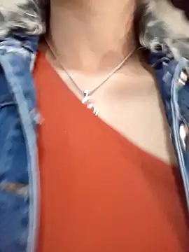 Snapshot of BELLA--26 chatting on 01-23-25, 08:24 BELLA--26 online show from 01-23-25, 08:24