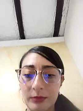 Snapshot of BELLA--26 chatting on 01-29-25, 10:43 BELLA--26 online show from 01-29-25, 10:43