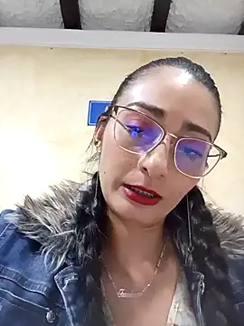 Snapshot of BELLA--26 chatting on 01-30-25, 10:19 BELLA--26 online show from 01-30-25, 10:19