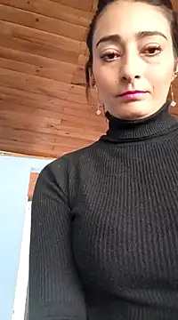 Snapshot of BELLA--26 chatting on 02-06-25, 02:37 BELLA--26 online show from 02-06-25, 02:37