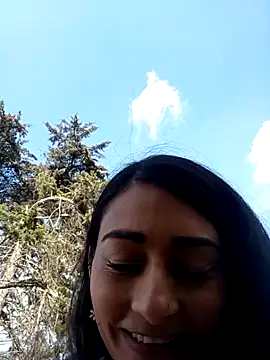 Snapshot of BELLA--26 chatting on 02-07-25, 02:15 BELLA--26 online show from 02-07-25, 02:15