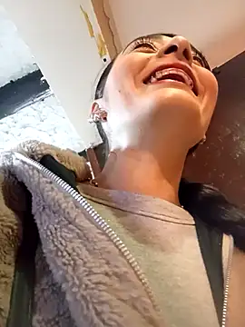 Snapshot of BELLA--26 chatting on 02-13-25, 03:46 BELLA--26 online show from 02-13-25, 03:46