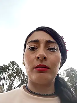 Snapshot of BELLA--26 chatting on 02-23-25, 06:23 BELLA--26 online show from 02-23-25, 06:23