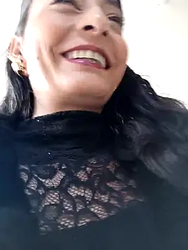 Snapshot of BELLA--26 chatting on 02-24-25, 03:20 BELLA--26 online show from 02-24-25, 03:20