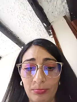 Snapshot of BELLA--26 chatting on 02-28-25, 10:28 BELLA--26 online show from 02-28-25, 10:28