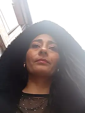 Snapshot of BELLA--26 chatting on 03-05-25, 02:45 BELLA--26 online show from 03-05-25, 02:45