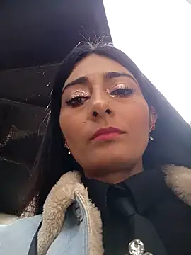 Snapshot of BELLA--26 chatting on 03-06-25, 02:40 BELLA--26 online show from 03-06-25, 02:40