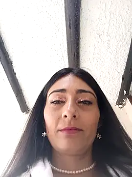 Snapshot of BELLA--26 chatting on 03-07-25, 07:27 BELLA--26 online show from 03-07-25, 07:27