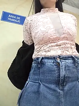 Snapshot of BELLA--26 chatting on 03-10-25, 08:45 BELLA--26 online show from 03-10-25, 08:45