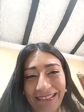 Snapshot of BELLA--26 chatting on 03-15-25, 05:37 BELLA--26 online show from 03-15-25, 05:37