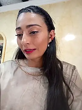 Snapshot of BELLA--26 chatting on 03-21-25, 03:13 BELLA--26 online show from 03-21-25, 03:13