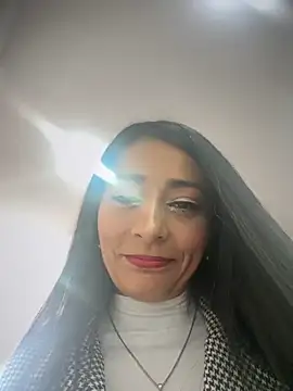 Snapshot of BELLA--26 chatting on 11-04-25, 02:16 BELLA--26 online show from 11-04-25, 02:16