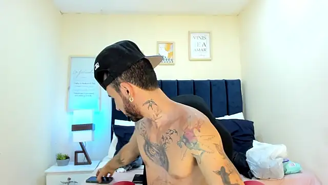 Lancelot Benwick online show from 09-10-25, 07:58