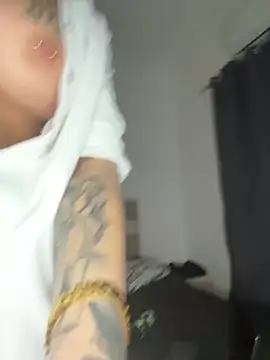 Mia-Fuchs online show from 03-15-25, 06:54