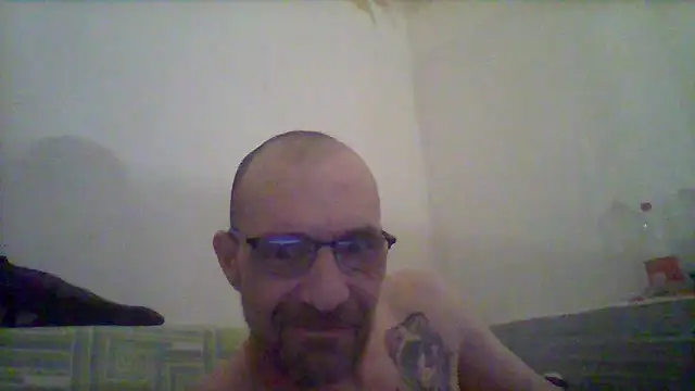 Snapshot of javierpasteur69 chatting on 03-18-25, 12:05 javierpasteur69 online show from 03-18-25, 12:05