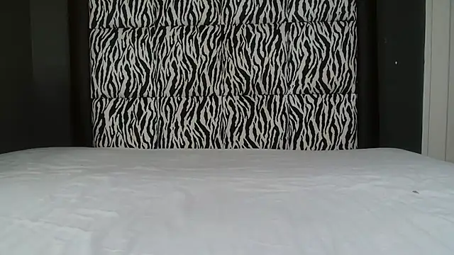 Snapshot of FATPUSSIE chatting on 02-04-25, 05:53 FATPUSSIE online show from 02-04-25, 05:53