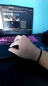 Snapshot of Elrep_tile chatting on 01-15-25, 06:51 Elrep tile online show from 01-15-25, 06:51