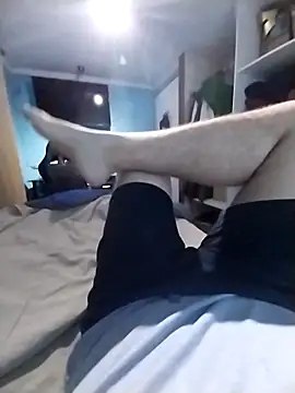 Snapshot of Elrep_tile chatting on 02-24-25, 04:27 Elrep tile online show from 02-24-25, 04:27