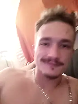 Snapshot of frankthefuck69 chatting on 03-05-25, 05:18 frankthefuck69 online show from 03-05-25, 05:18