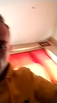 Snapshot of frankthefuck69 chatting on 03-08-25, 11:58 frankthefuck69 online show from 03-08-25, 11:58