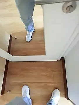 Snapshot of frankthefuck69 chatting on 09-29-25, 02:55 frankthefuck69 online show from 09-29-25, 02:55