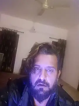 MAGNETICDADDY8 online show from 01-04-25, 09:41