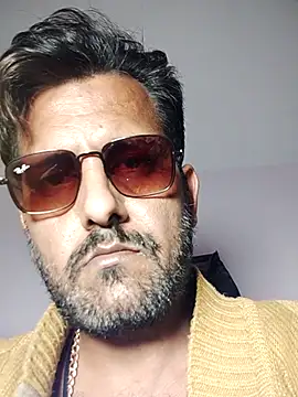 MAGNETICDADDY8 online show from 11-09-25, 05:50