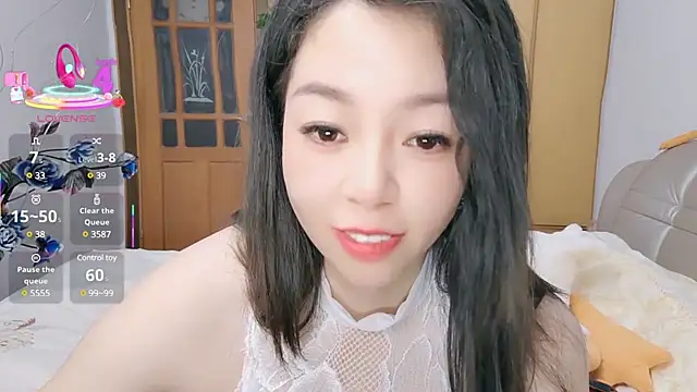 Snapshot of Mi--Manchi chatting on 03-15-25, 02:12 Mi--Manchi online show from 03-15-25, 02:12