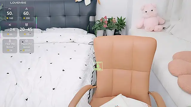 Snapshot of Mi--Manchi chatting on 11-04-25, 01:32 Mi--Manchi online show from 11-04-25, 01:32