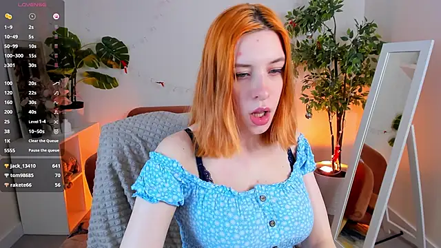 Mikka Blush online show from 01-28-25, 03:57