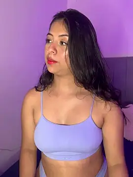 Julii- online show from 03-16-25, 08:54