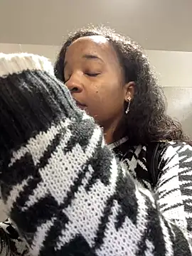 lunalustycumslut online show from 02-22-25, 12:51