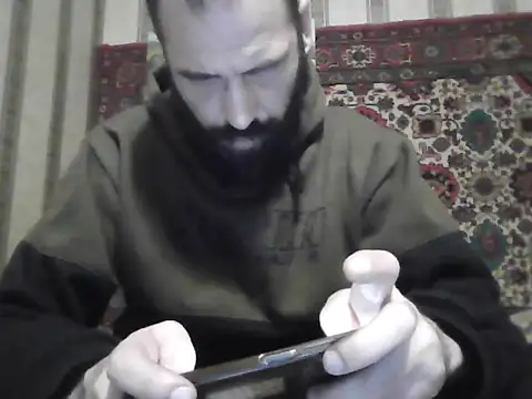 Snapshot of AlferezzSolvajo chatting on 10-10-25, 10:47 AlferezzSolvajo online show from 10-10-25, 10:47