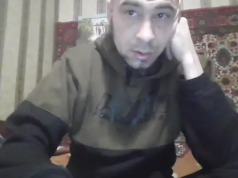 Snapshot of AlferezzSolvajo chatting on 10-15-25, 06:46 AlferezzSolvajo online show from 10-15-25, 06:46