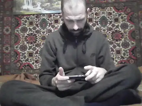 Snapshot of AlferezzSolvajo chatting on 11-04-25, 11:20 AlferezzSolvajo online show from 11-04-25, 11:20