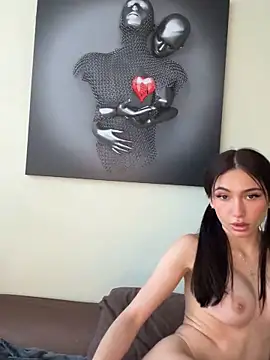 Maddy Jones online show from 02-28-25, 07:46