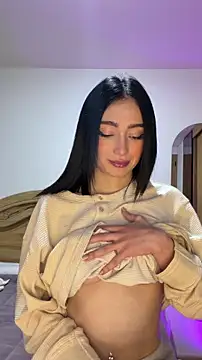 Maddy Jones online show from 02-28-26, 02:56