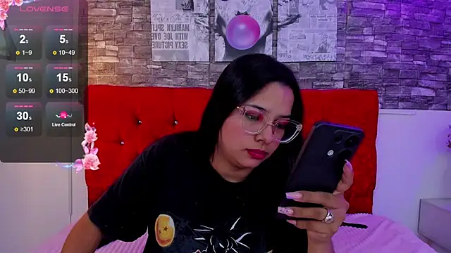 Emily sc online show from 01-10-25, 04:41