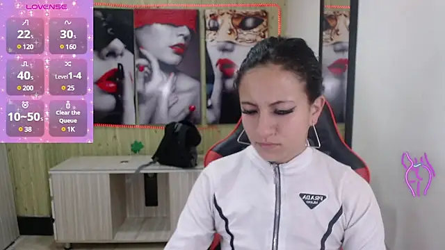 Anniee x online show from 01-18-25, 11:43