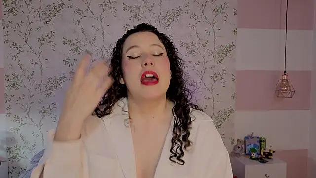 Charlotte  Miller online show from 03-15-26, 01:06