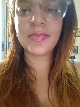 Snapshot of AliceRuivinha2 chatting on 01-16-25, 04:39 AliceRuivinha2 online show from 01-16-25, 04:39