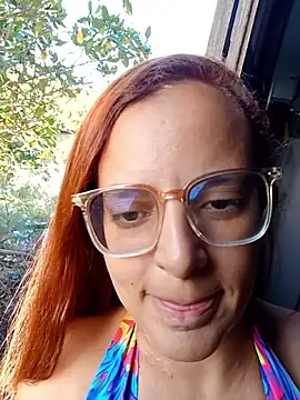 AliceRuivinha2 online show from 05-05-26, 10:34