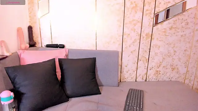 catalehia moonlight online show from 03-13-25, 04:45