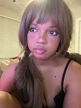 AwkwardJasminee online show from 02-04-26, 09:04