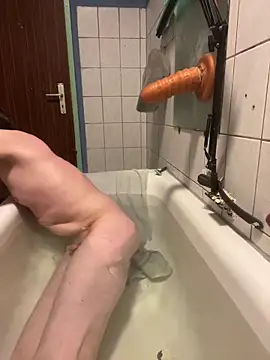 Bigblackdildo06 online show from 04-01-26, 12:00