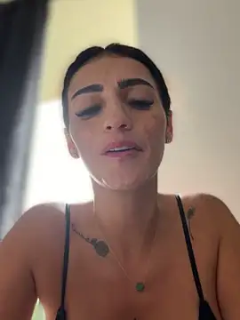 Samantha bigboobs online show from 06-19-26, 01:37