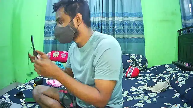 Hot Nila online show from 11-20-25, 02:56