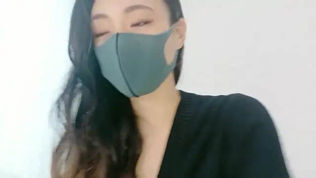 Snapshot of Mary-JP chatting on 10-09-25, 03:26 Mary-JP online show from 10-09-25, 03:26